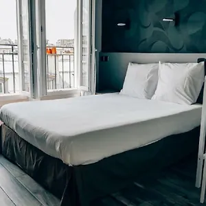 Luxia Hotel Paris
